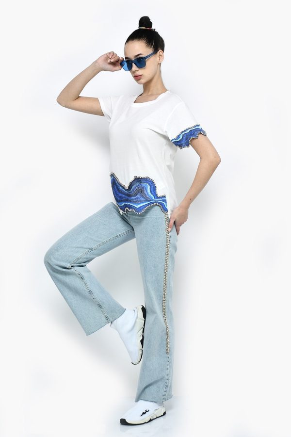 Jeans With Shiny Line